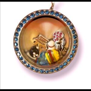 Origami Owl Large Blue Swarovski Crystal Locket & Assorted Charms